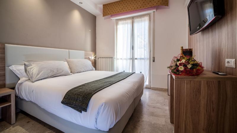 Hotel Capri Pietra Ligure Eksteriør billede